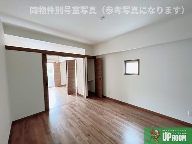 プラージュ大曽根の居間・リビング
