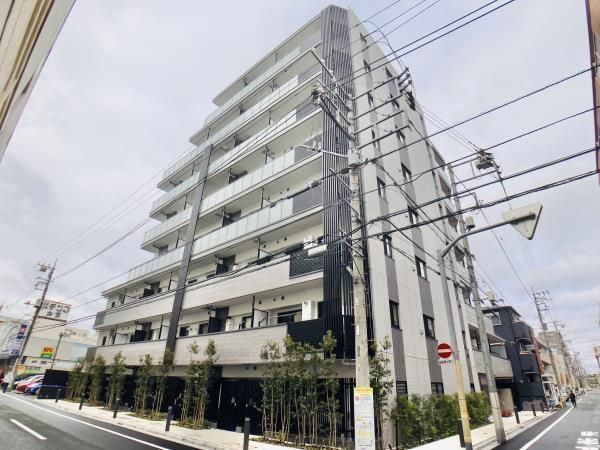 パレステージ新高島平の外観