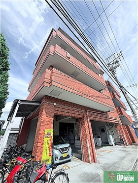レジデンス川中