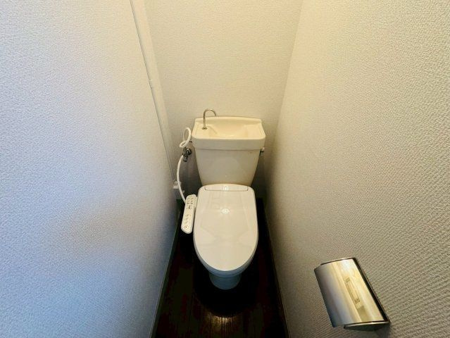 立田リヴのトイレ|同建物別部屋 現況優先