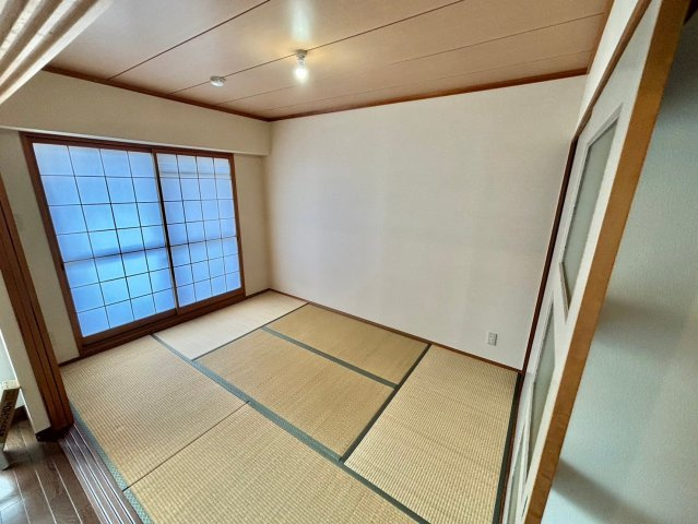 フレンドM東山の和室