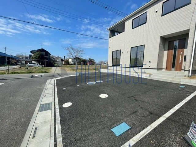 クレイドルガーデンさいたま市西区飯田新田第２　１号棟の駐車場