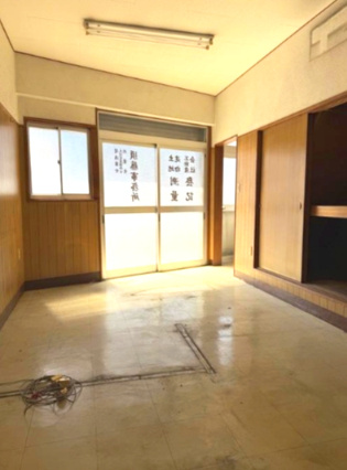 十三東２丁目店舗の内装