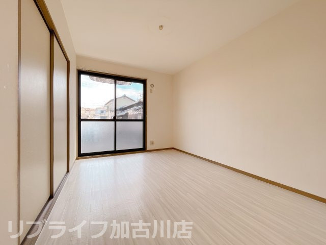 アミティやまとの洋室|同物件別号室