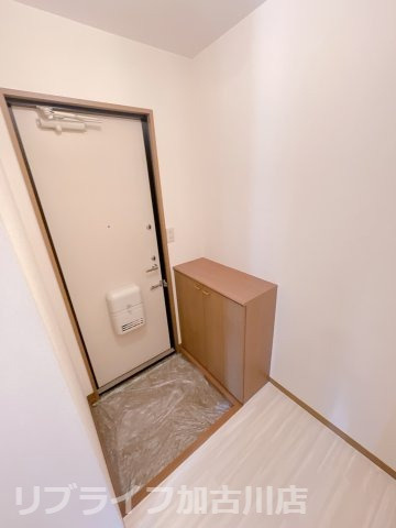 アミティやまとの玄関|同物件別号室