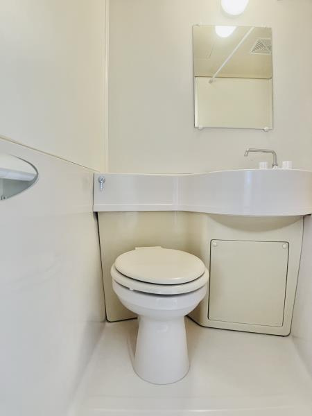 落合ミュージックハイムのトイレ|落ち着いた色調のトイレです