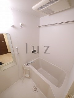 パルテール天王町の浴室|浴室乾燥機能付バスルーム！
