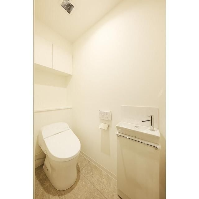 ＨＡＭＡＣＨＯ　ＡＰＡＲＴＭＥＮＴＳのトイレ