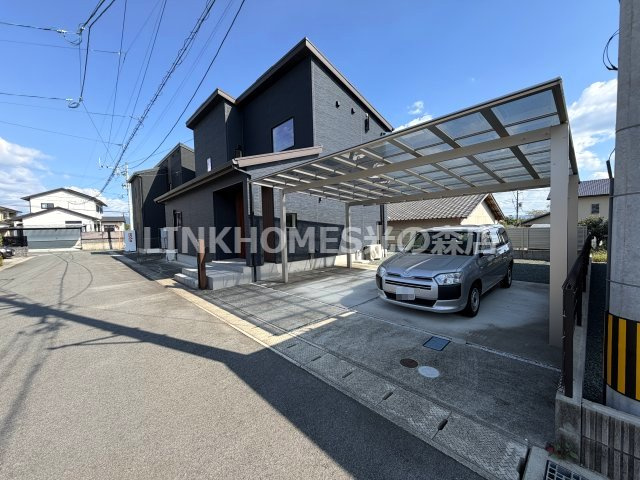 菊池郡大津町大字室の一戸建ての駐車場|駐車場があります