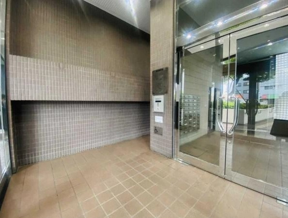 【エントランス】 | ナイスアーバン志村坂上