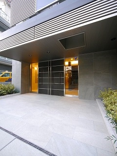 ラフィスタ川崎Ⅲのエントランス
