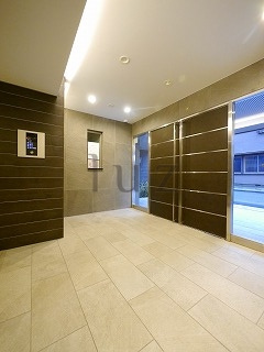 ラフィスタ川崎Ⅲのエントランス