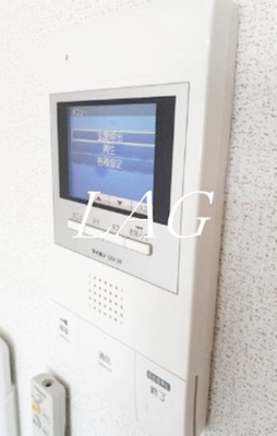 【セキュリティ】 | グラスハーモニー | モニター付きインターホンです。