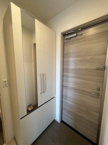 オッツヴィヴレの玄関