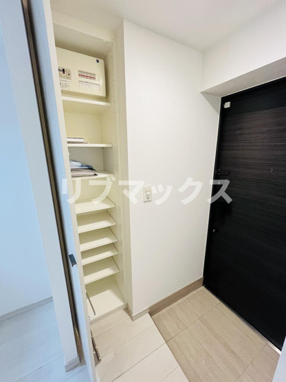 【玄関】クレヴィスタ池袋ウエスト