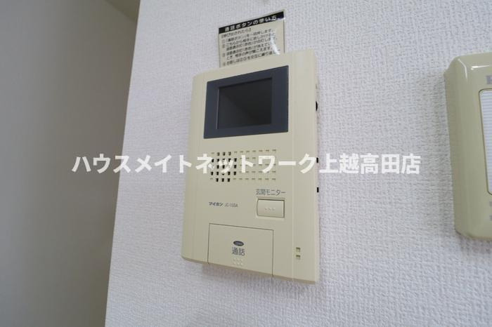 ブランメゾン Ｃのセキュリティ|モニターホン（参考同型102号室室内写真）
