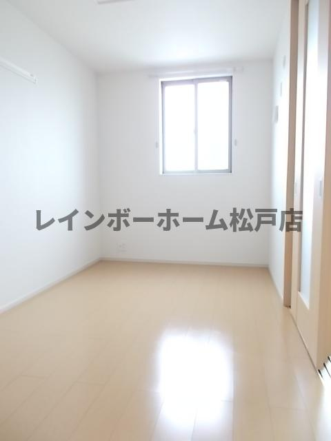 【非対面対応】接客・申込・契約オンライン！LINE×相談可！の内装
