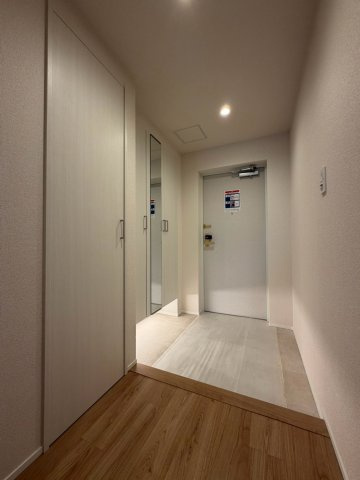 北円山パークホームズの玄関