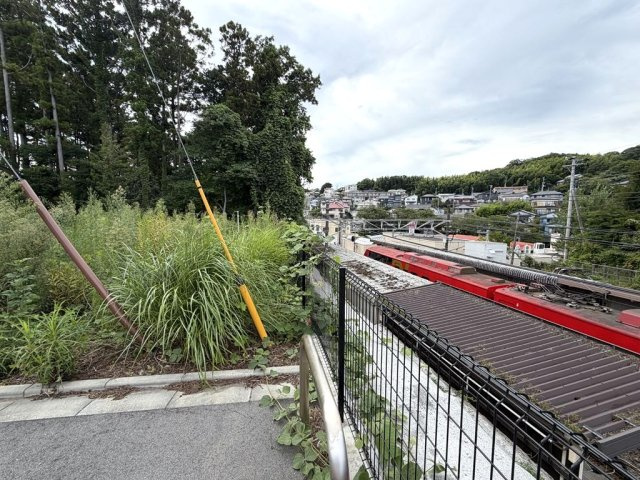 川奈駅徒歩5分　暮らしやすい環境の土地の周辺