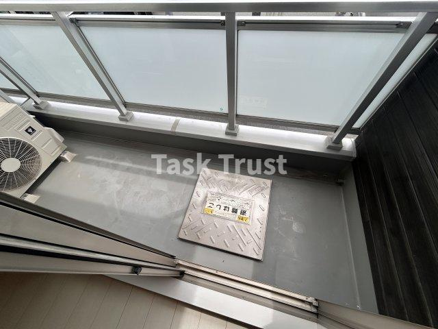 【バルコニー】 | リブリ・シャルマン・パレス・吉野