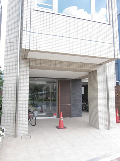 【エントランス】クロリス中野坂上 