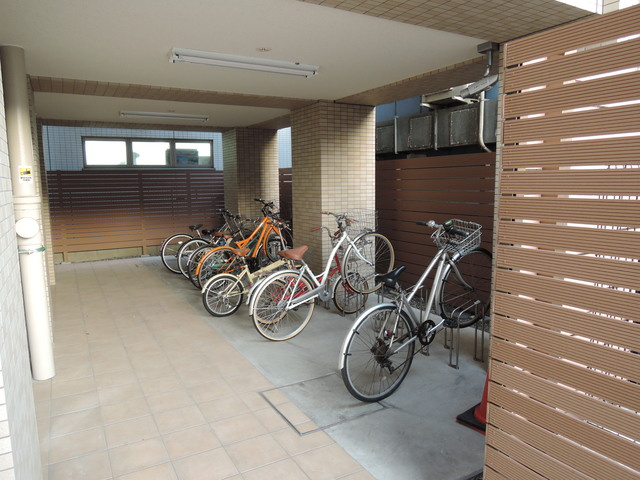 【駐車場】クロリス中野坂上  