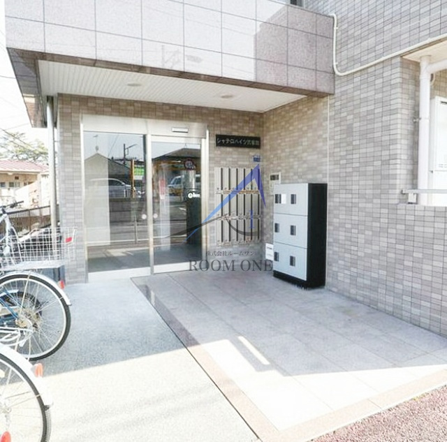 シャテロハイツ弐番館のエントランス|エントランスです。