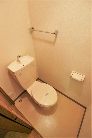 アクティ中本のトイレ