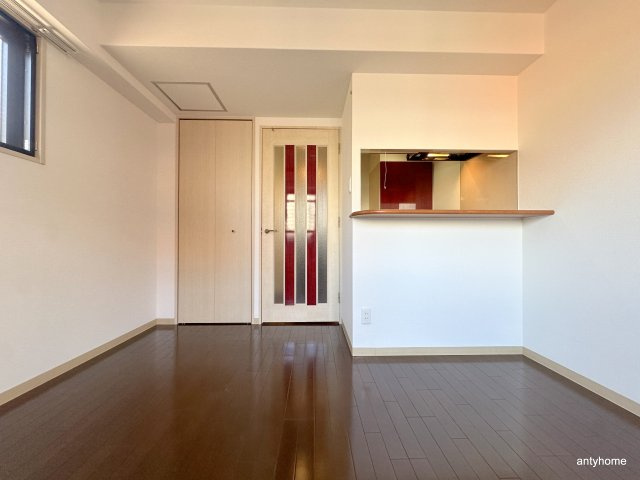 ジュネーゼグラン南堀江　仲介手数料無料の洋室