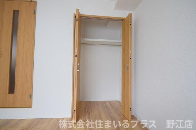 ヴィラナリー太子橋今市の収納