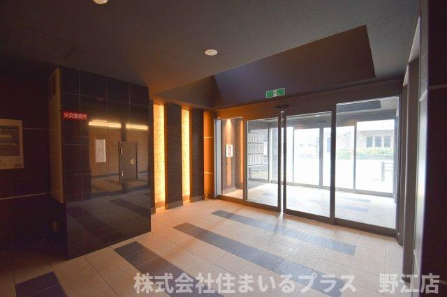 ヴィラナリー太子橋今市のロビー
