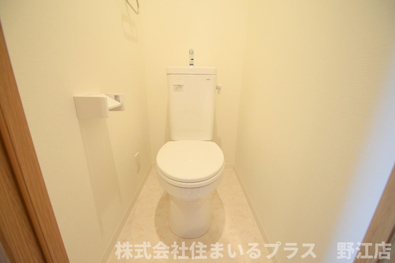 ヴィラナリー太子橋今市のトイレ