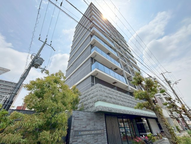 S-RESIDENCE三国WESTの外観