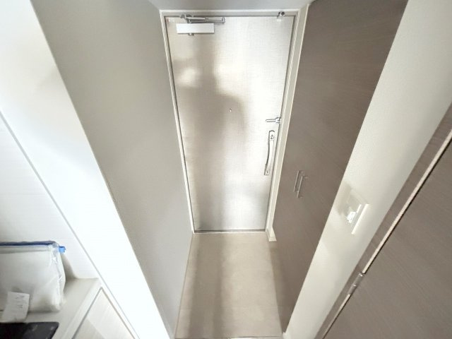 S-RESIDENCE三国WESTの玄関
