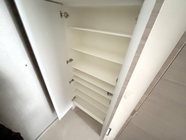 S-RESIDENCE三国WESTの収納