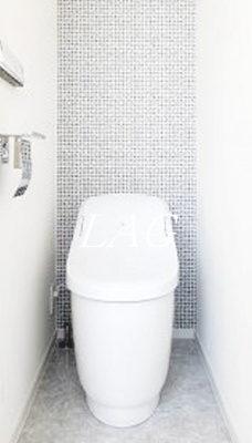 【トイレ】 | Shanti Casa四谷若葉 | トイレです。