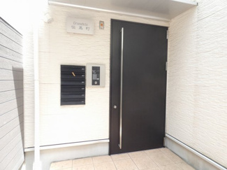 【エントランス】 | Grandtic 伝馬町