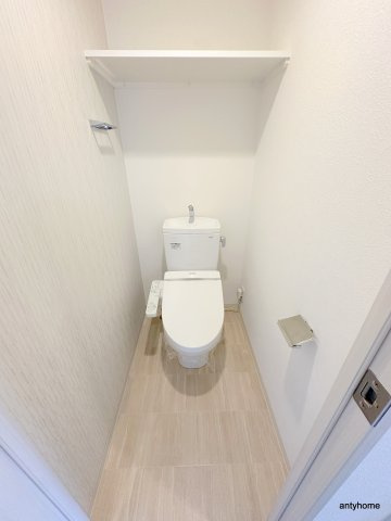 レオンコンフォート難波ミラージュ　仲介手数料無料のトイレ