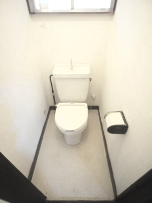 【トイレ】 | みなみハウス | 洋式の水洗トイレです♪