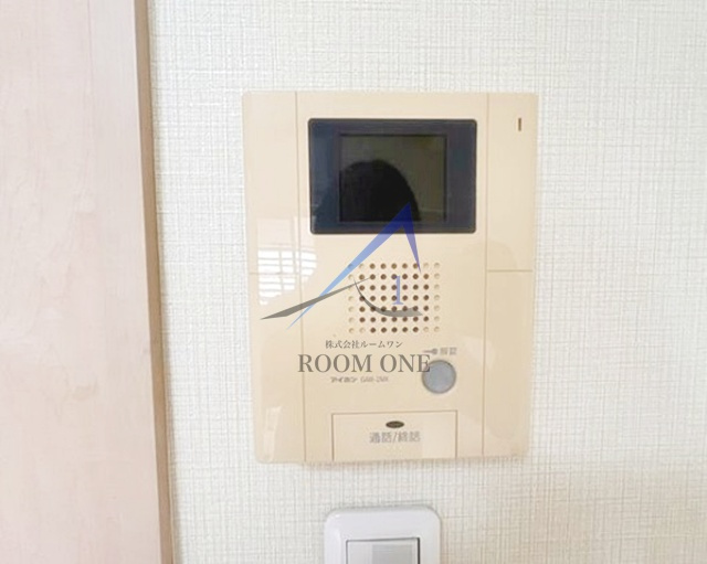 パティオ大島のセキュリティ|モニター付きインターホンです。