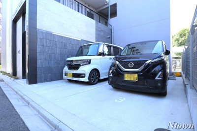 【駐車場】 | ル・シエル大秋 | 駐車場完備です