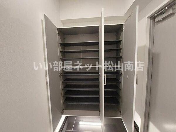 【玄関】 | ブライムタワー古川 