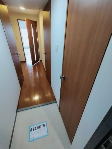 【玄関】 | グランシス高井田