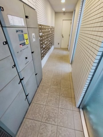  | グランシス高井田