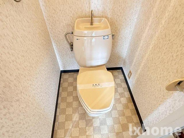 リバティハイツのトイレ|落ち着いたトイレです