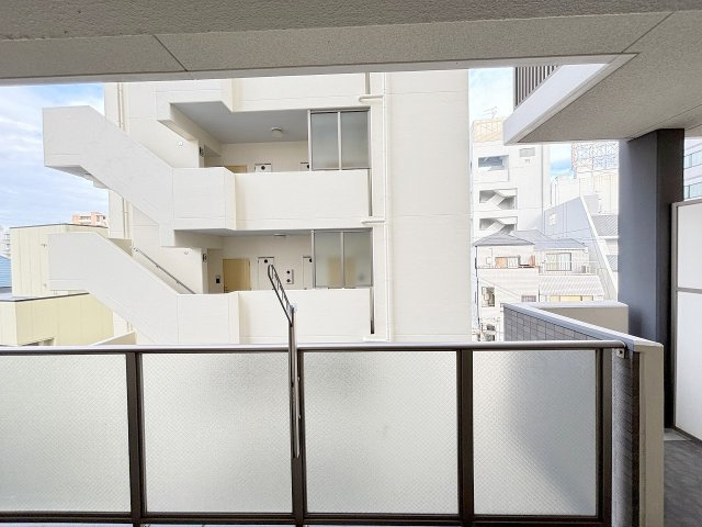 エステムコート十三本町の展望