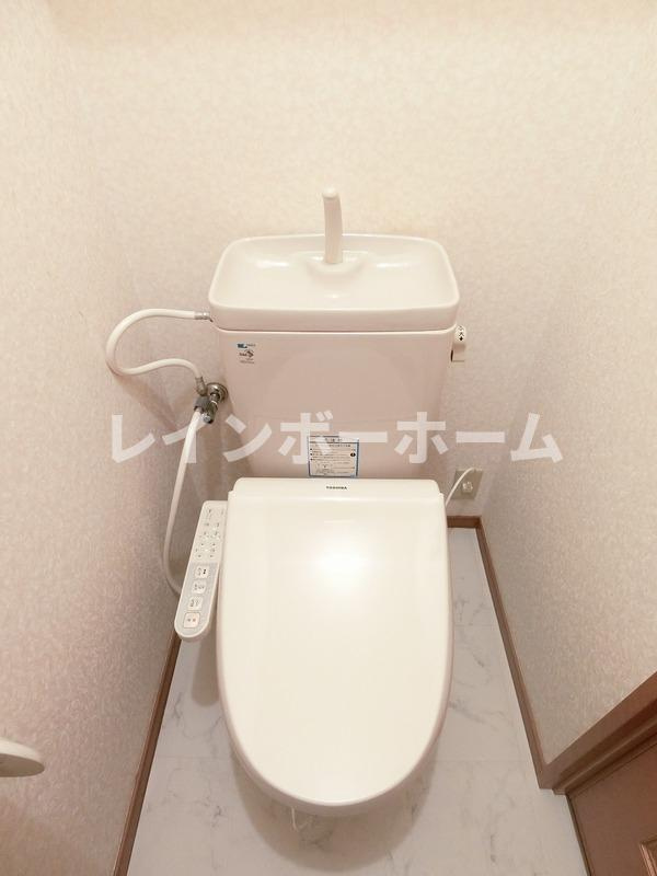 仲介手数料（賃料の1.10ヵ月）の50％OFF対象物件！のトイレ|落ち着いたトイレです