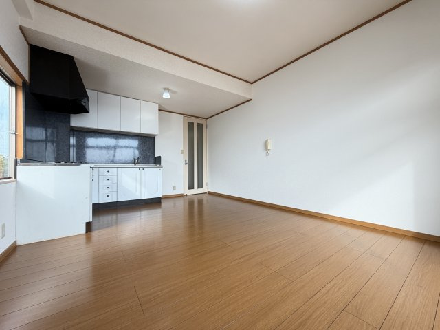 宮吉島田コーポの居間・リビング