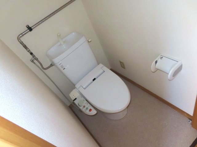 北見市南町１丁目５番２８号　ハイツ東京のトイレ