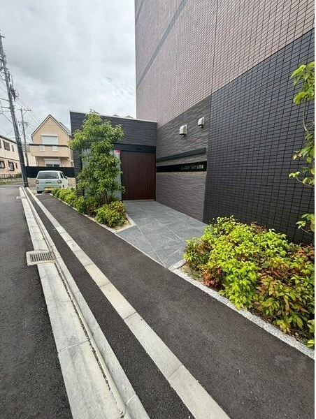 CREST TAPP太閤通の庭